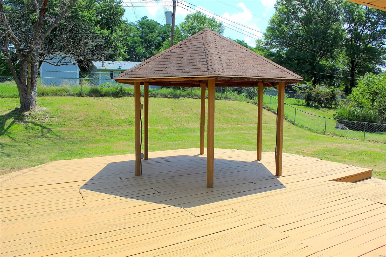 5205 Black Oak Road Alton, IL 62002 - Photo 16 of 22 Gallery Image 16