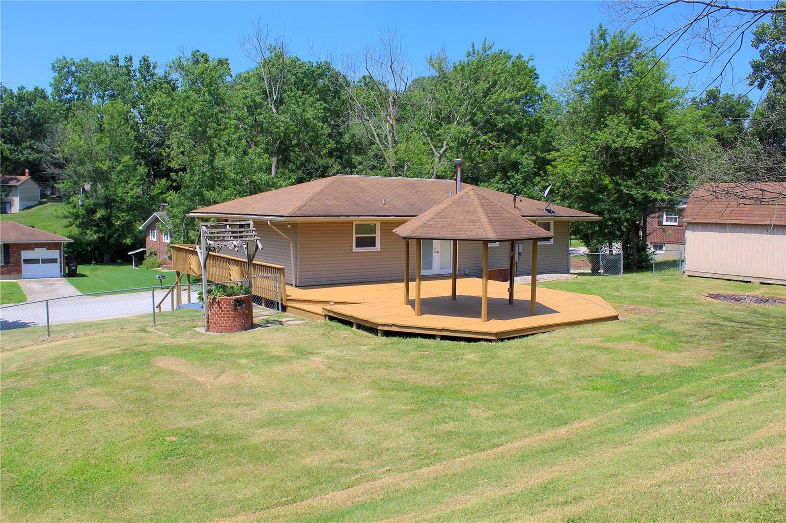 5205 Black Oak Road Alton, IL 62002 - Photo 18 of 22 Gallery Image 18