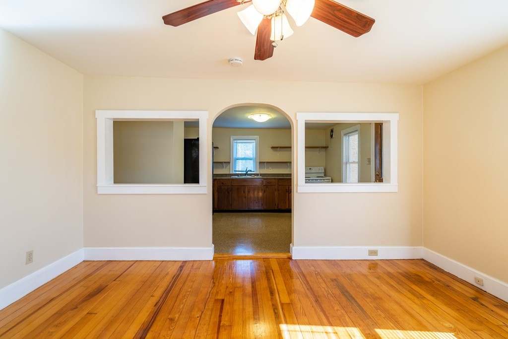898 Riverside Drive Methuen, MA 01844 - Photo 11 of 24 Gallery Image 11