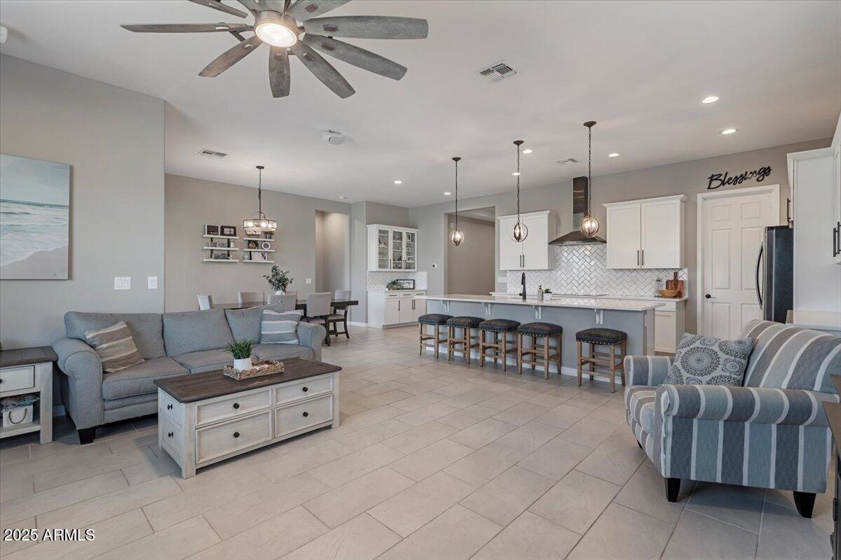 14634 West Wethersfield Road Surprise, AZ 85379 - Photo 12 of 38 32-DSC01014