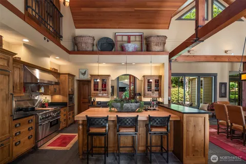 $5,950,000 | 20530 Southeast 19th Street, Sammamish, WA 98075