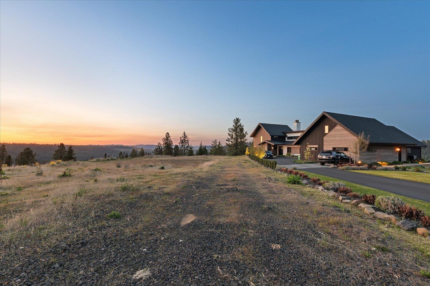 5204 South Falcon Point Spokane, WA 99224 - Photo 9 of 19 Gallery Image 9