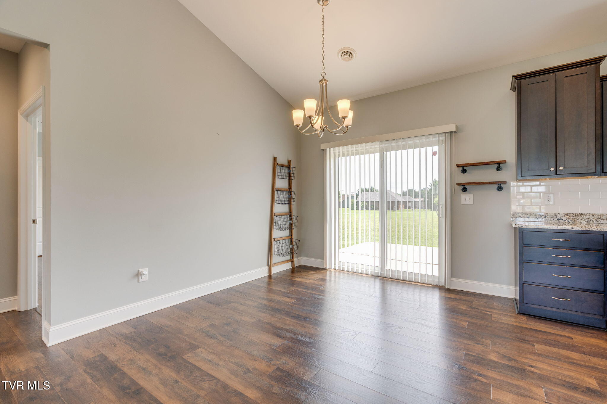 282 Telford New Victory Road Telford, TN 37690 - Photo 9 of 42 009