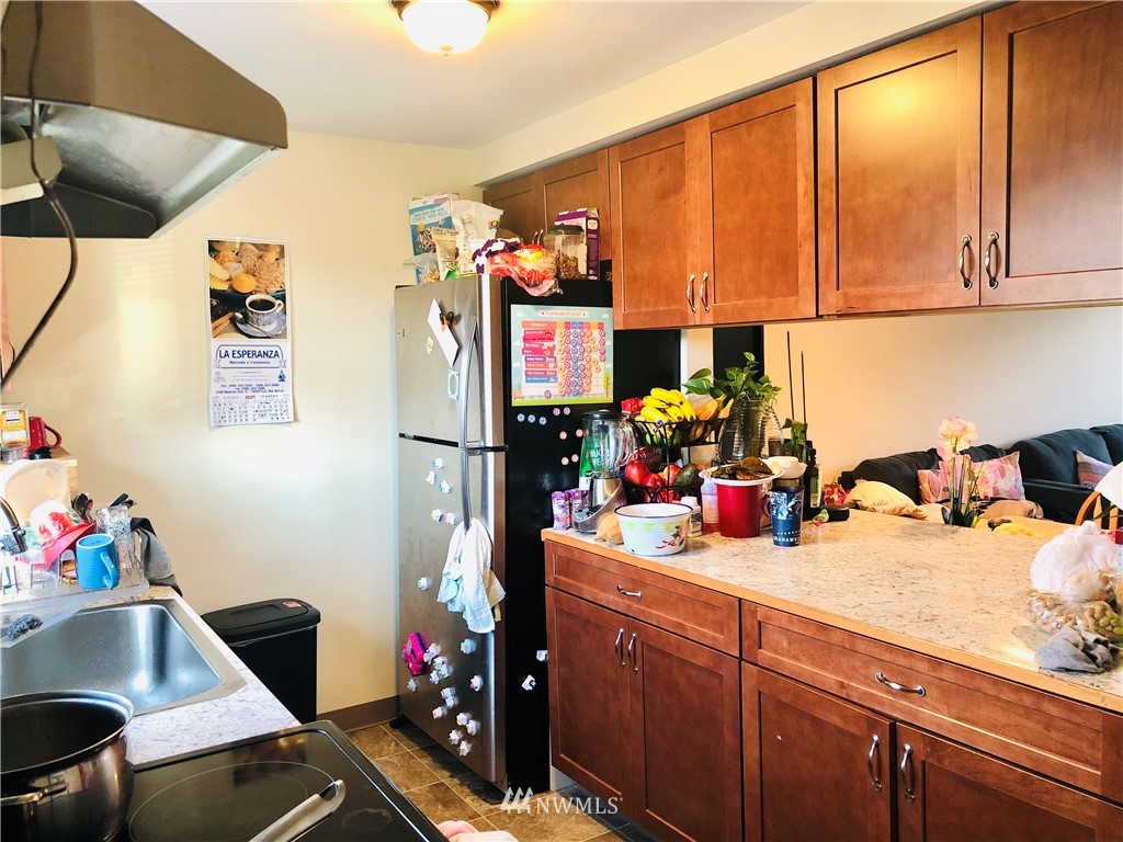 1421 North 3rd Street Renton, WA 98057 - Photo 14 of 17 a room with storage and utility