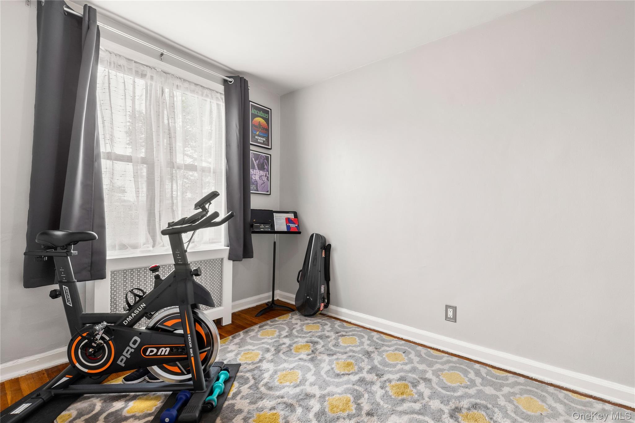 316 Richbell Road, Unit C2 Mamaroneck, NY 10543 - Photo 12 of 13 Second bedroom/office/workout room