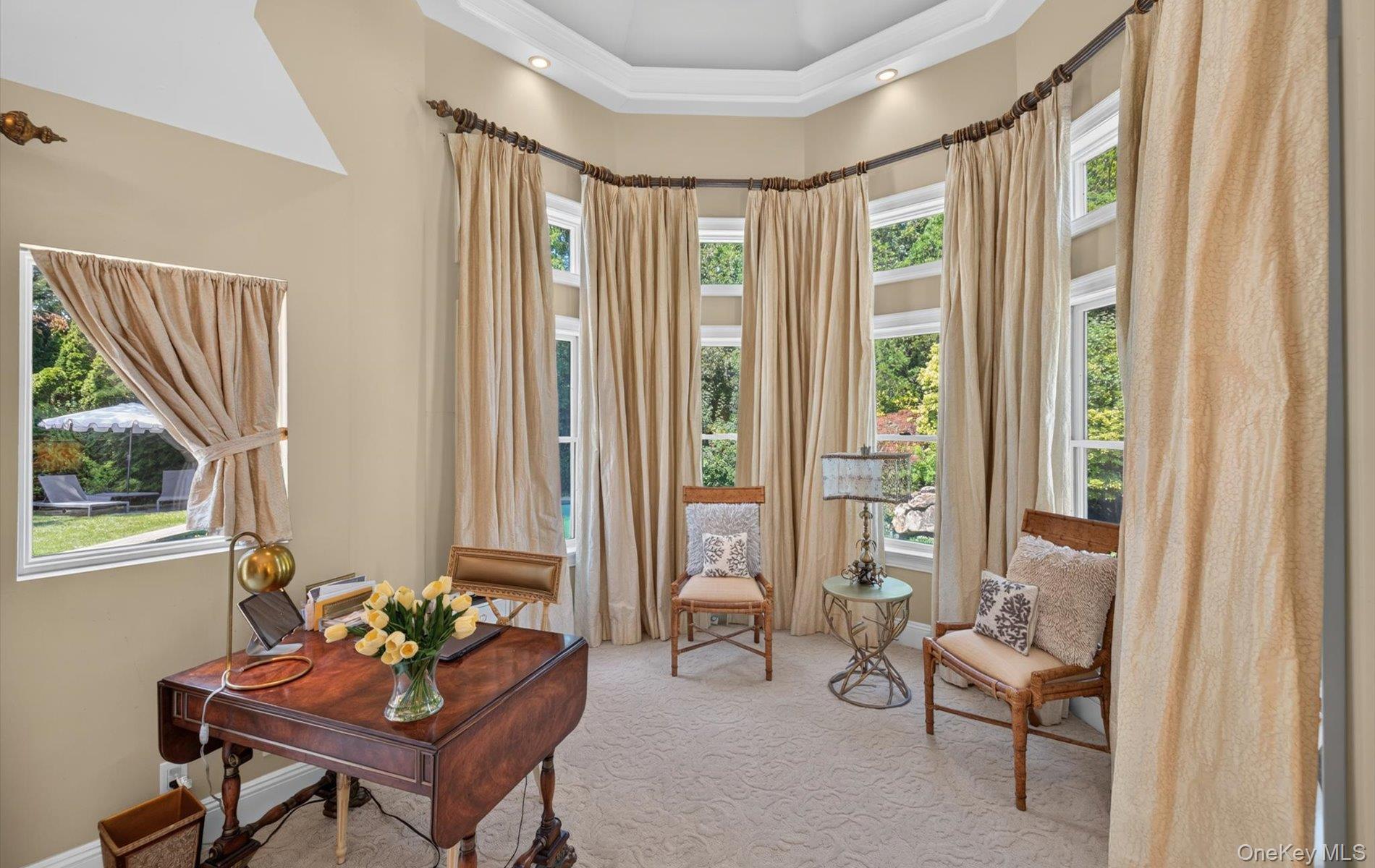 81 Lawrence Hill Road Huntington, NY 11743 - Photo 20 of 42