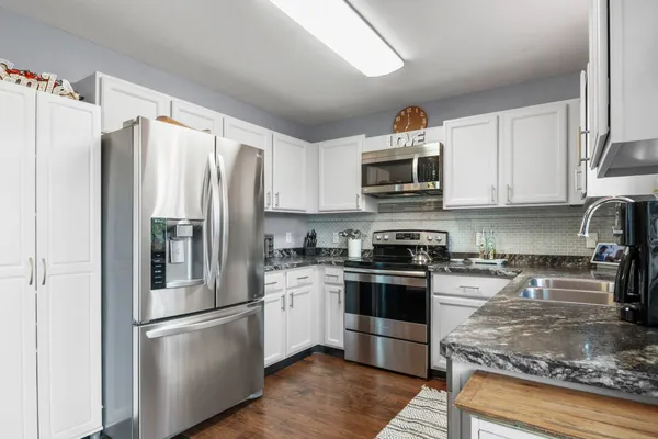 $249,900 | 710 Mesta Lane, Unit 3, Madison, WI 53704