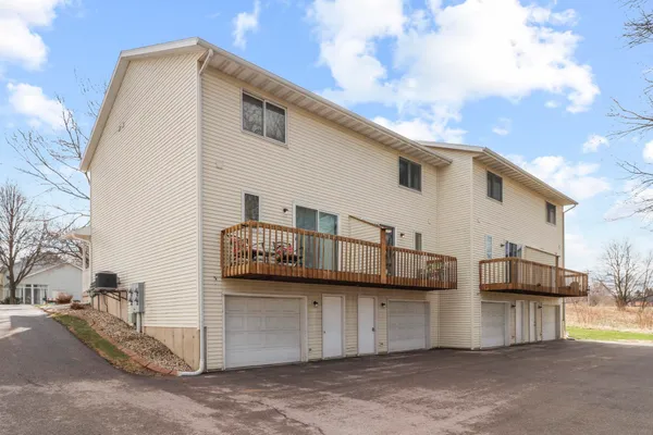 $249,900 | 710 Mesta Lane, Unit 3, Madison, WI 53704