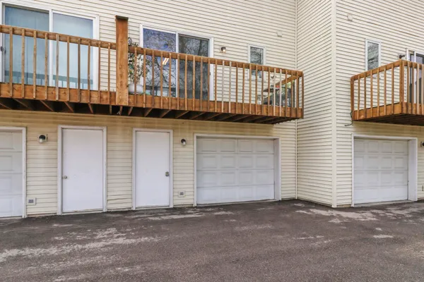 $249,900 | 710 Mesta Lane, Unit 3, Madison, WI 53704