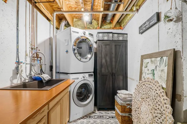 $249,900 | 710 Mesta Lane, Unit 3, Madison, WI 53704