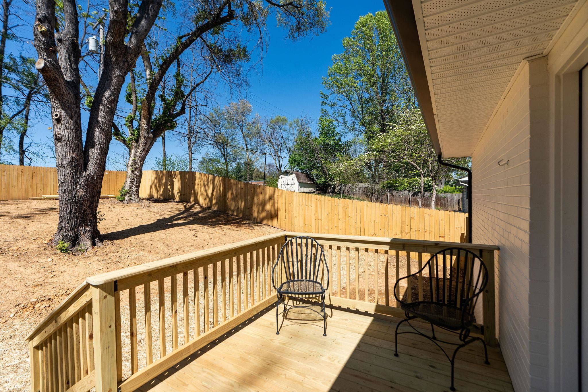 201 Link Road Waynesboro, VA 22980 - Photo 28 of 68 Rear Deck