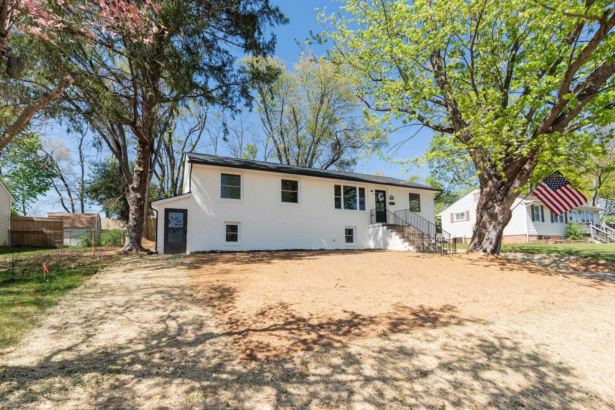 201 Link Road Waynesboro, VA 22980 - Photo 3 of 68 Gallery Image 3