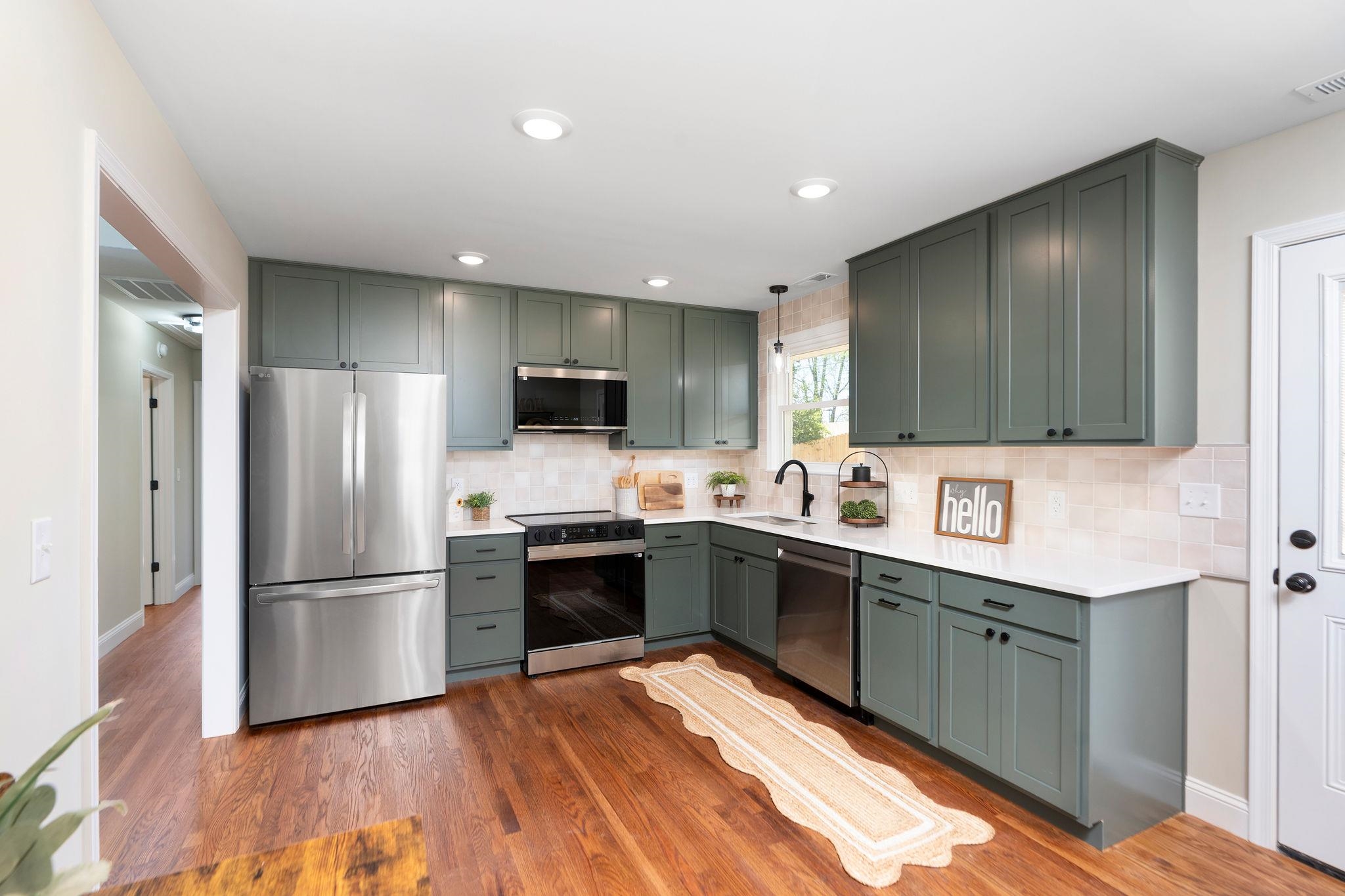 201 Link Road Waynesboro, VA 22980 - Photo 10 of 68 Kitchen