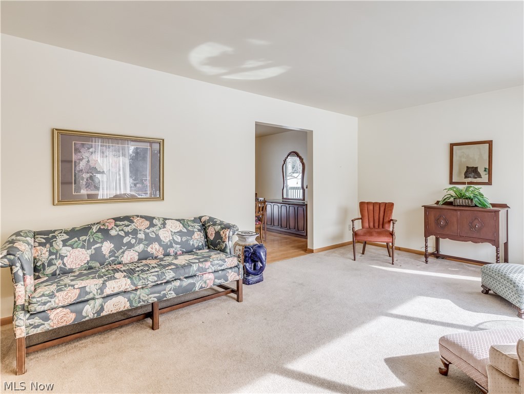 2481 Raber Road Uniontown, OH 44685 - Photo 9 of 33 Living Room leading to the Dining Room