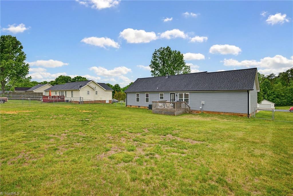 331 Tanglebrook Trail Eden, NC 27288 - Photo 27 of 30