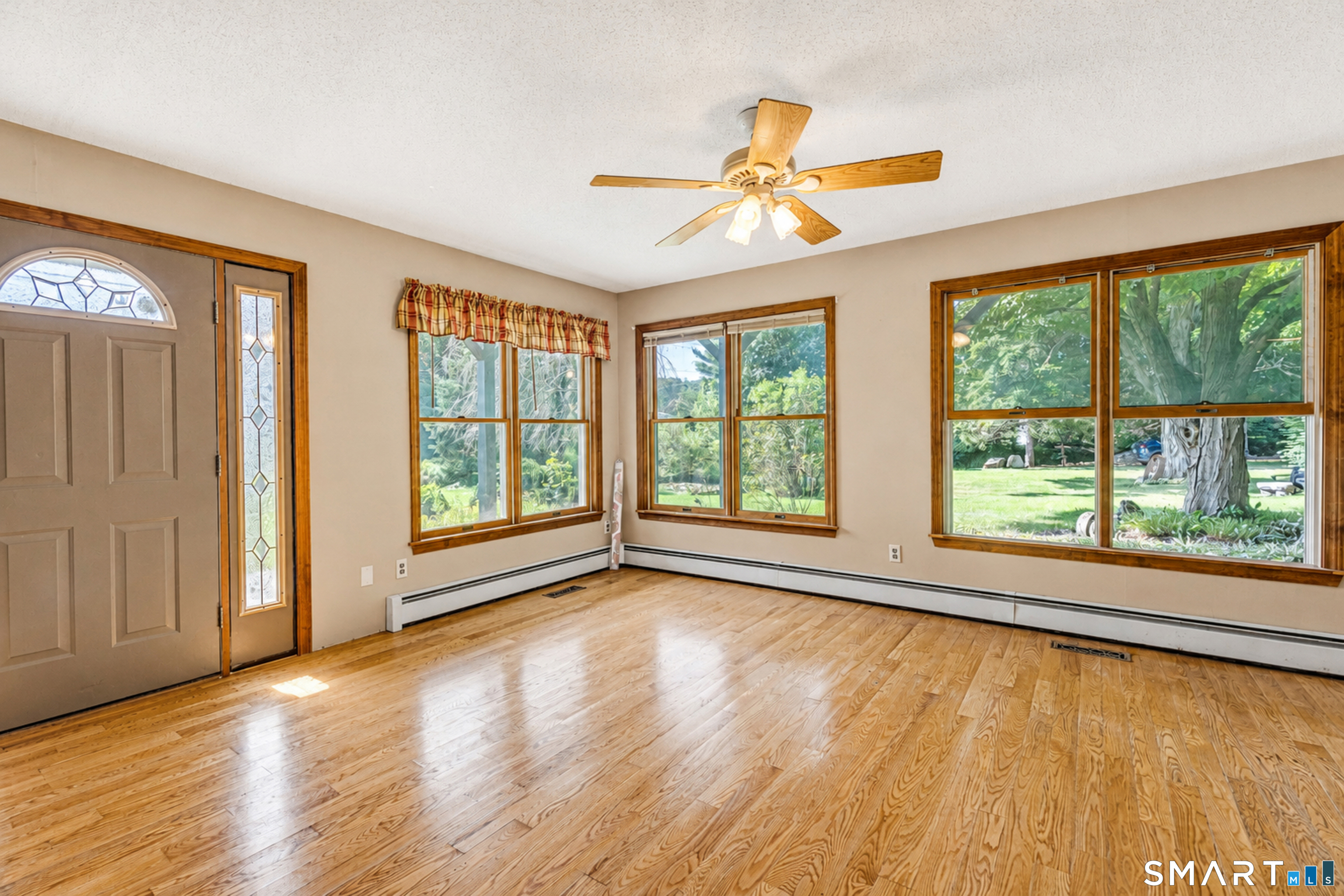 1253 Marion Road Cheshire, CT 06410 - Photo 9 of 33 Gallery Image 9