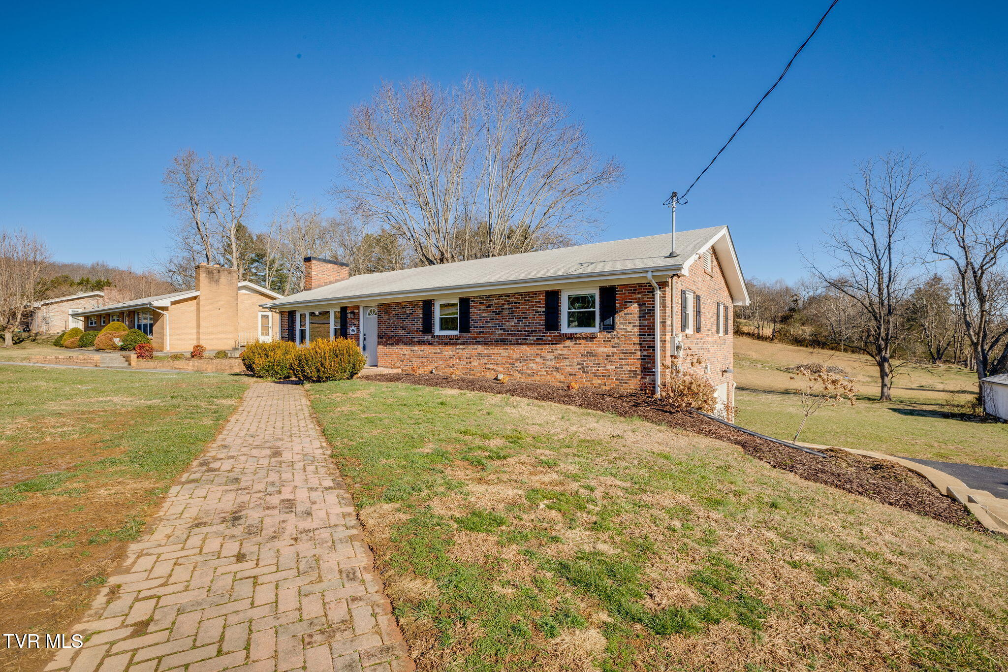 146 Carlton Road Bristol, TN 37620 - Photo 35 of 46 003