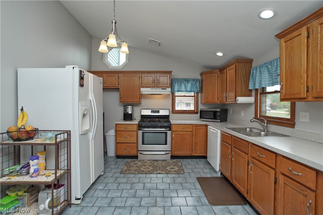 38744 Bell Road Willoughby, OH 44094 - Photo 13 of 35 Gallery Image 13