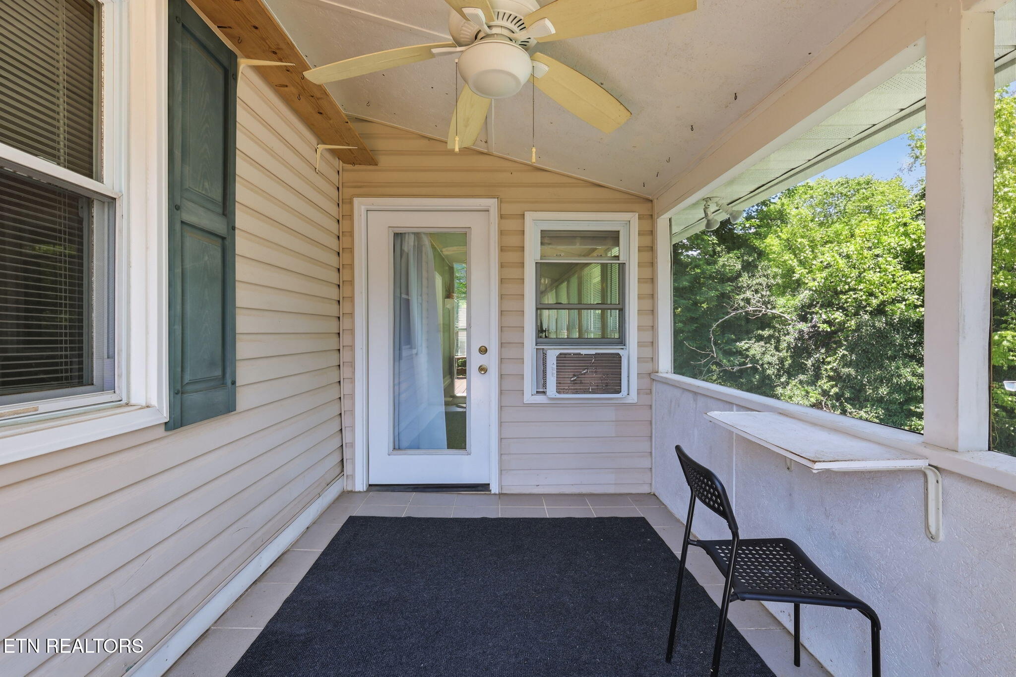 124 Salem Road Oak Ridge, TN 37830 - Photo 30 of 44 Upstairs Porch