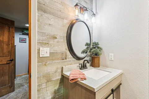 $349,000 | 32808 South Lakeshore Drive, Burlington, WI 53105