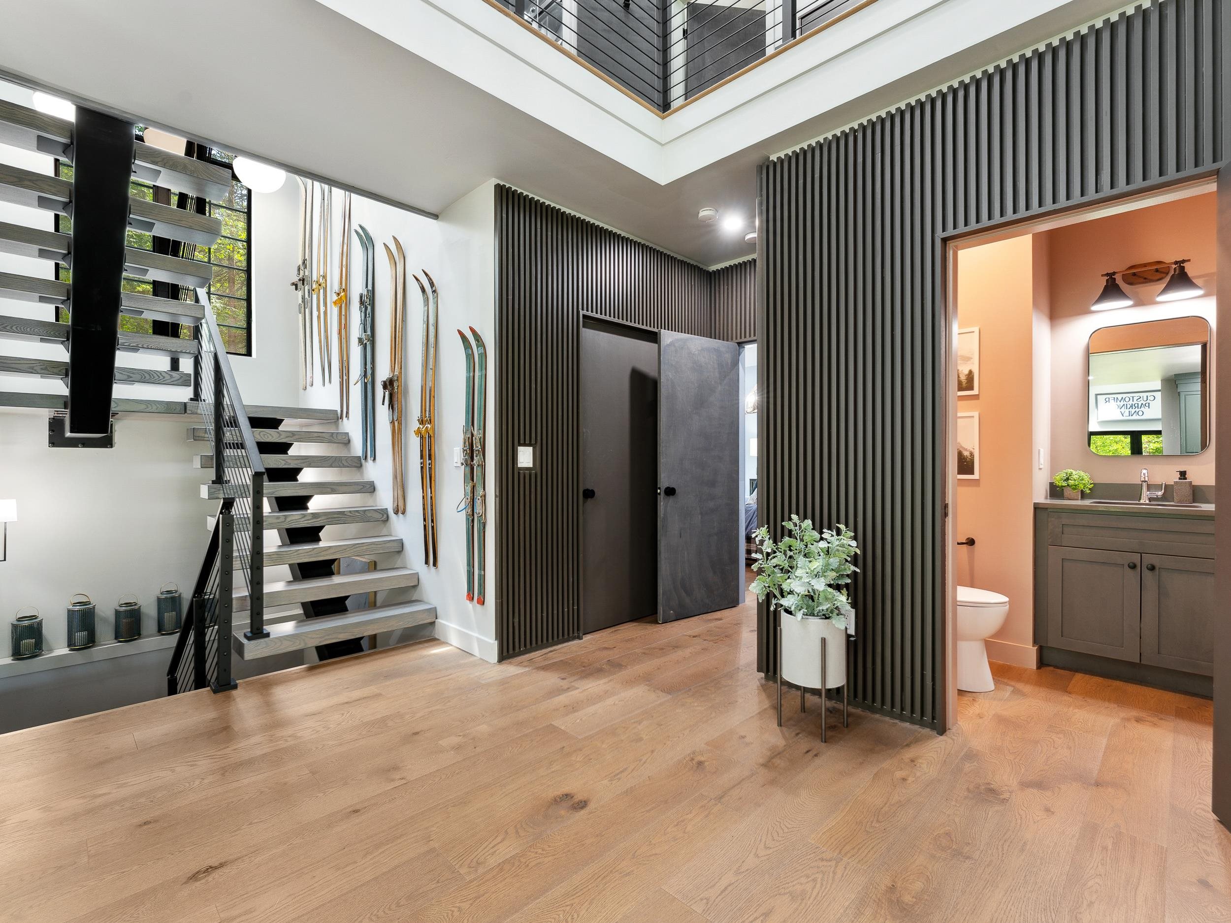 89 Caspar Drive Warren, VT 05674 - Photo 18 of 60