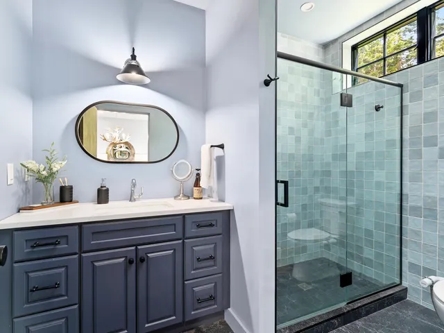 $2,400,000 | 89 Caspar Drive, Warren, VT 05674