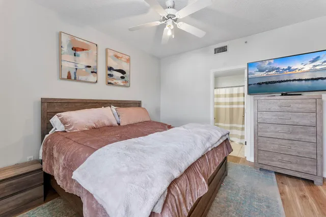 $449,000 | 2020 Alta Meadows Lane, Unit 505, Delray Beach, FL 33444