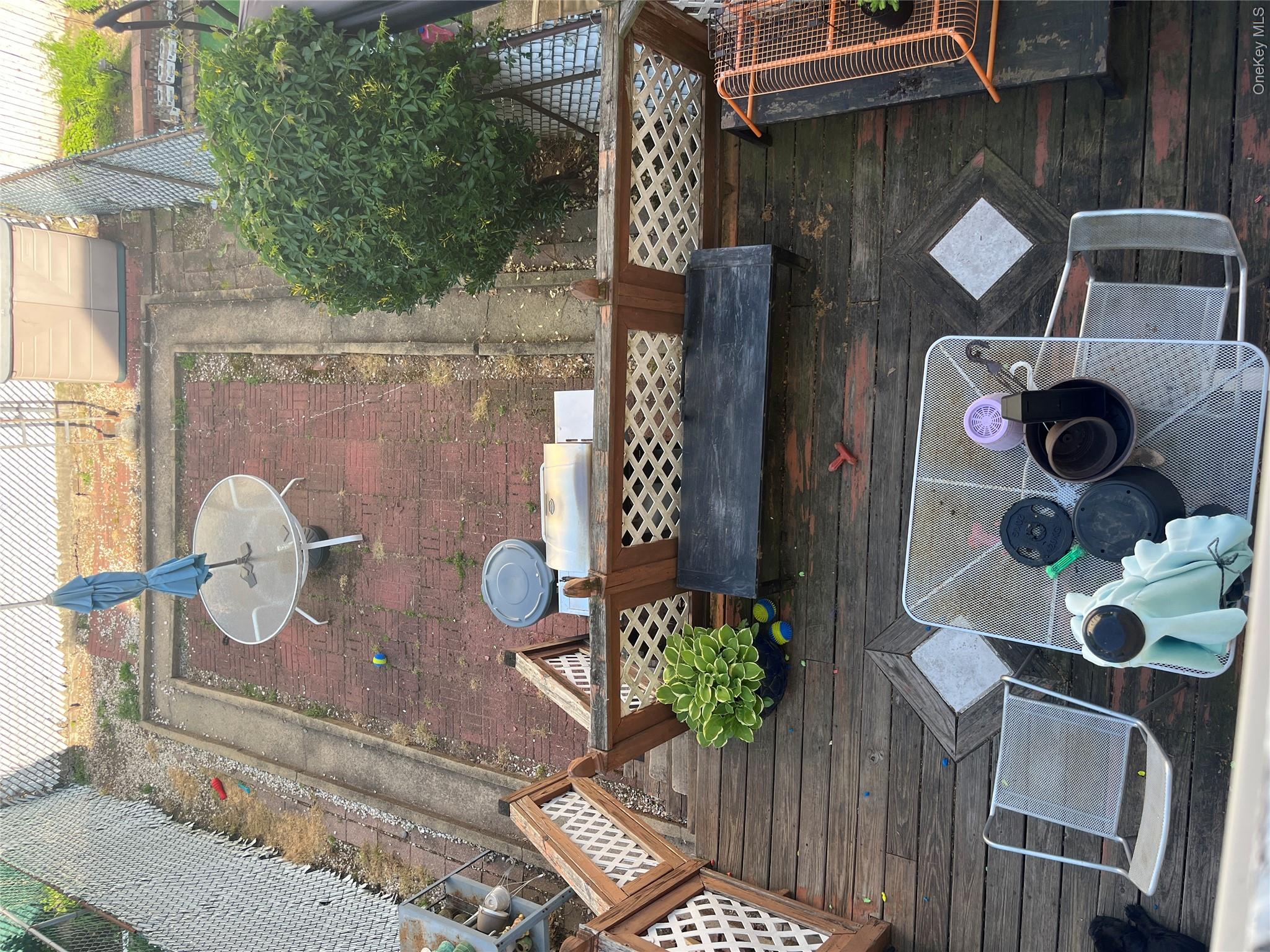 85-49 80th Street Queens, NY 11421 - Photo 6 of 9
