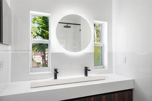 $4,499,000 | 5237 La Gorce Drive, Miami Beach, FL 33140