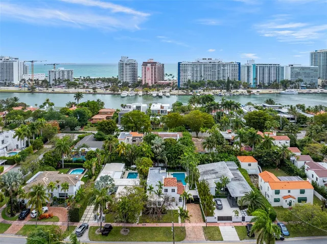 $4,499,000 | 5237 La Gorce Drive, Miami Beach, FL 33140