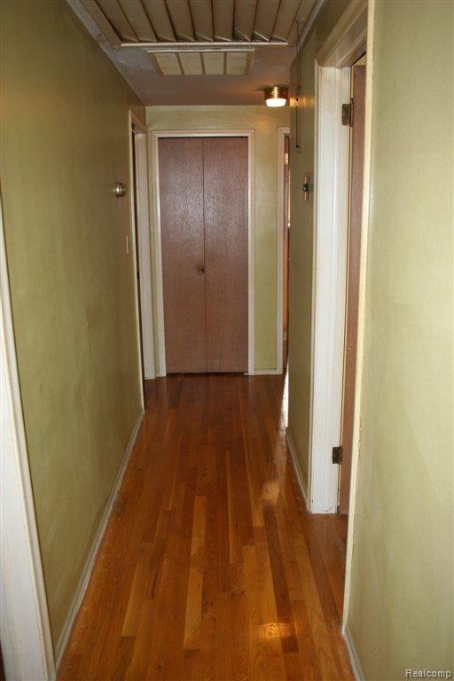 27225 Howell Road Redford, MI 48239 - Photo 19 of 25 021.JPG