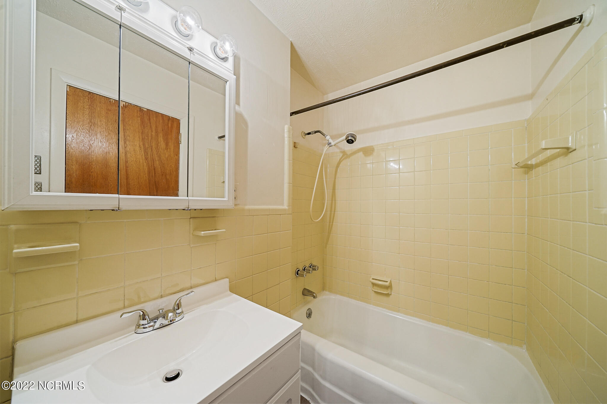 109 Pee Dee Road Aberdeen, NC 28315 - Photo 32 of 43 155-_DSC4454