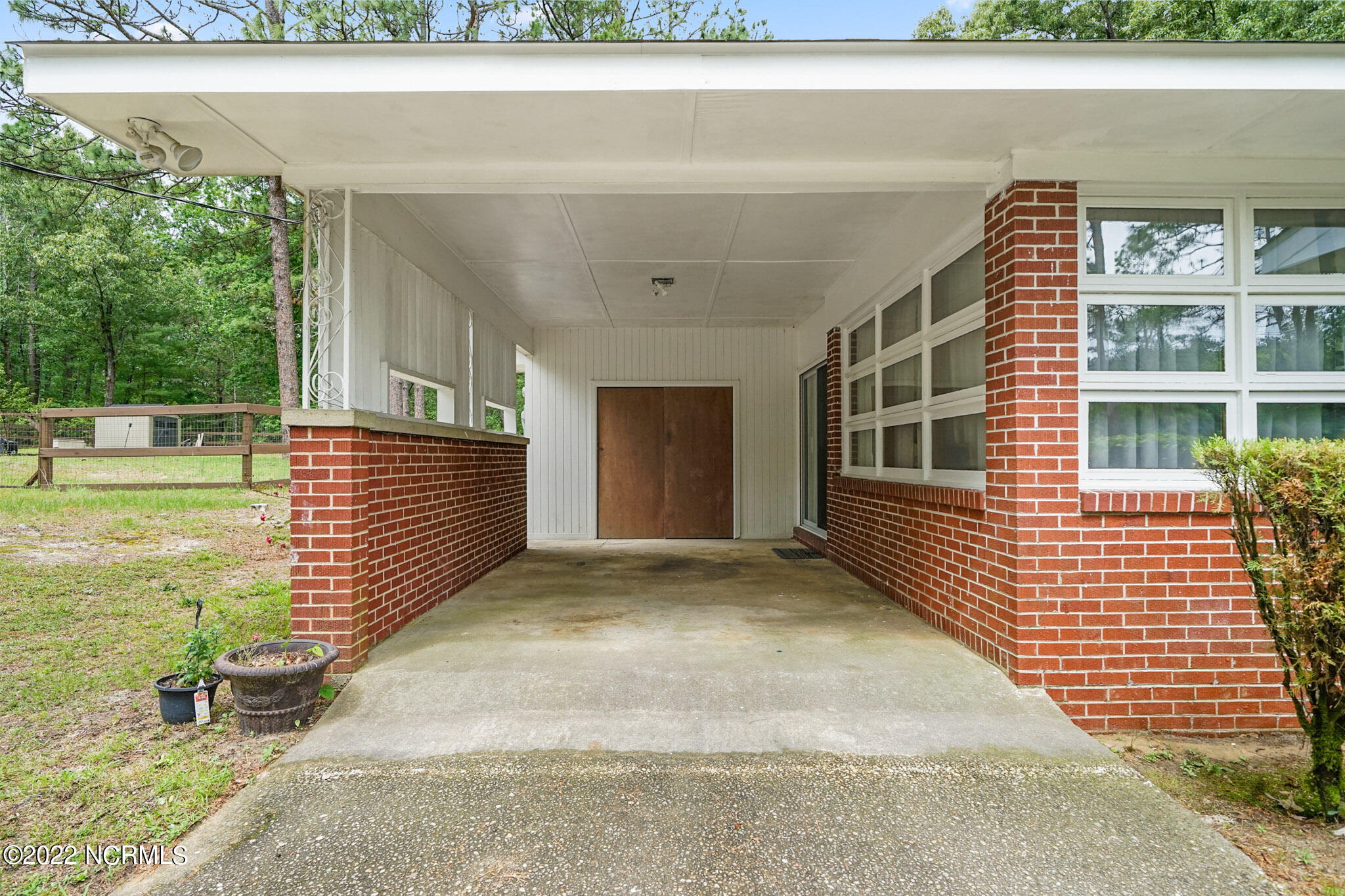 109 Pee Dee Road Aberdeen, NC 28315 - Photo 6 of 43 21-_DSC4323