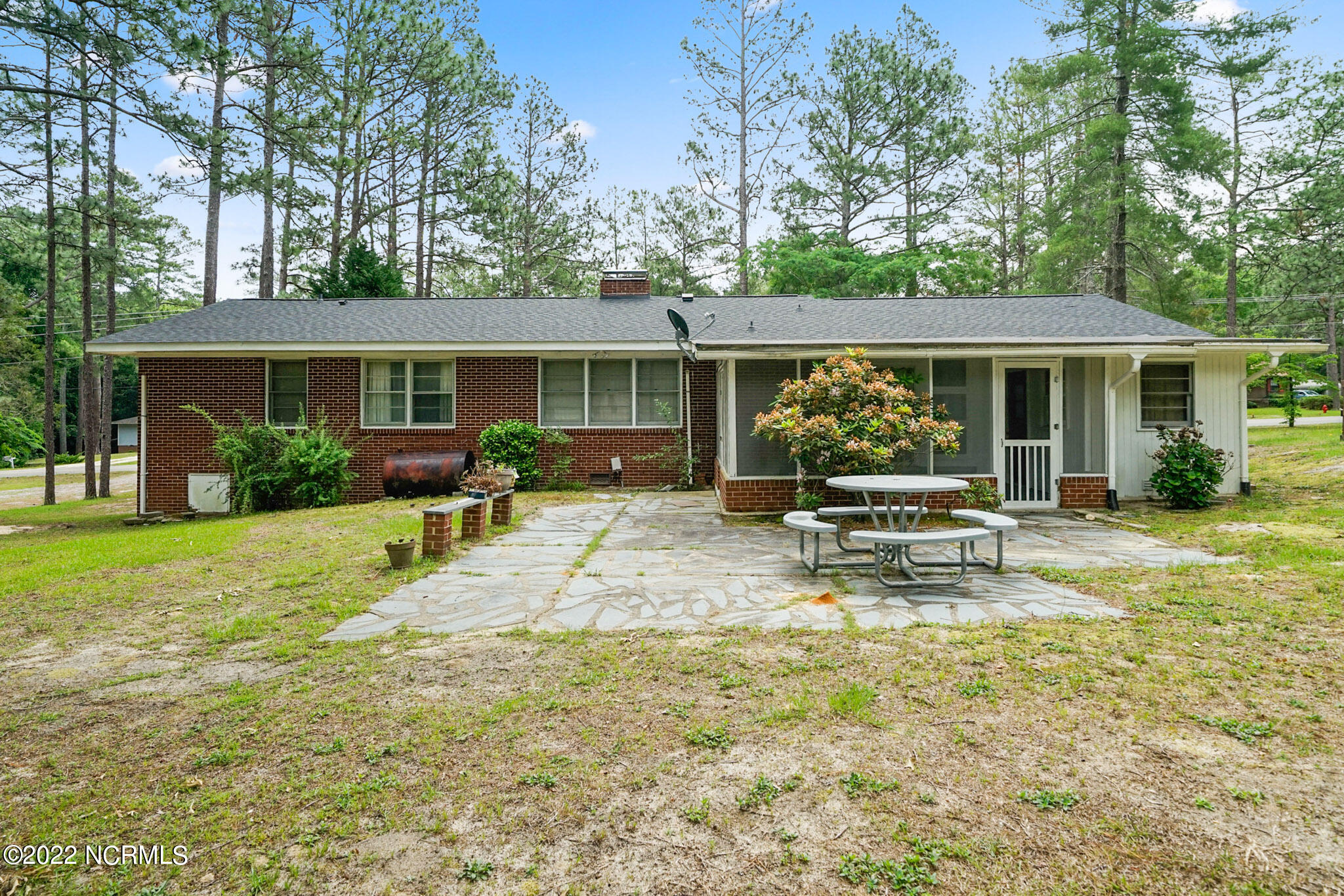 109 Pee Dee Road Aberdeen, NC 28315 - Photo 8 of 43 31-_DSC4332