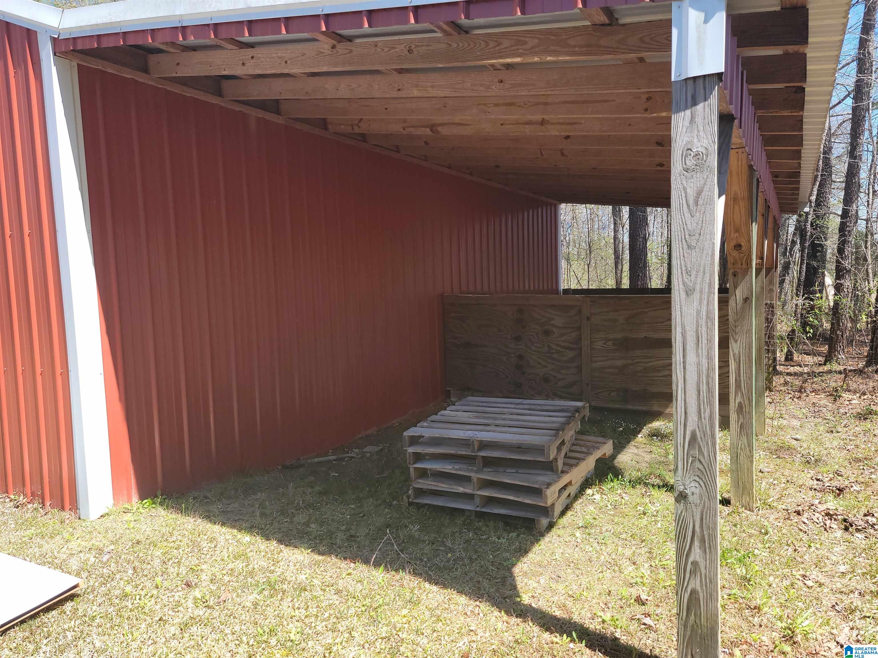 319 Jones Village Road Springville, AL 35146 - Photo 17 of 48