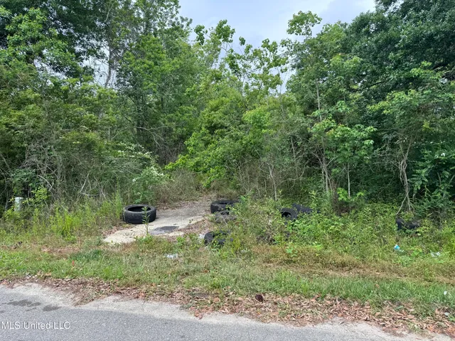 $10,000 | Undisclosed Address, Gulfport, MS 39501