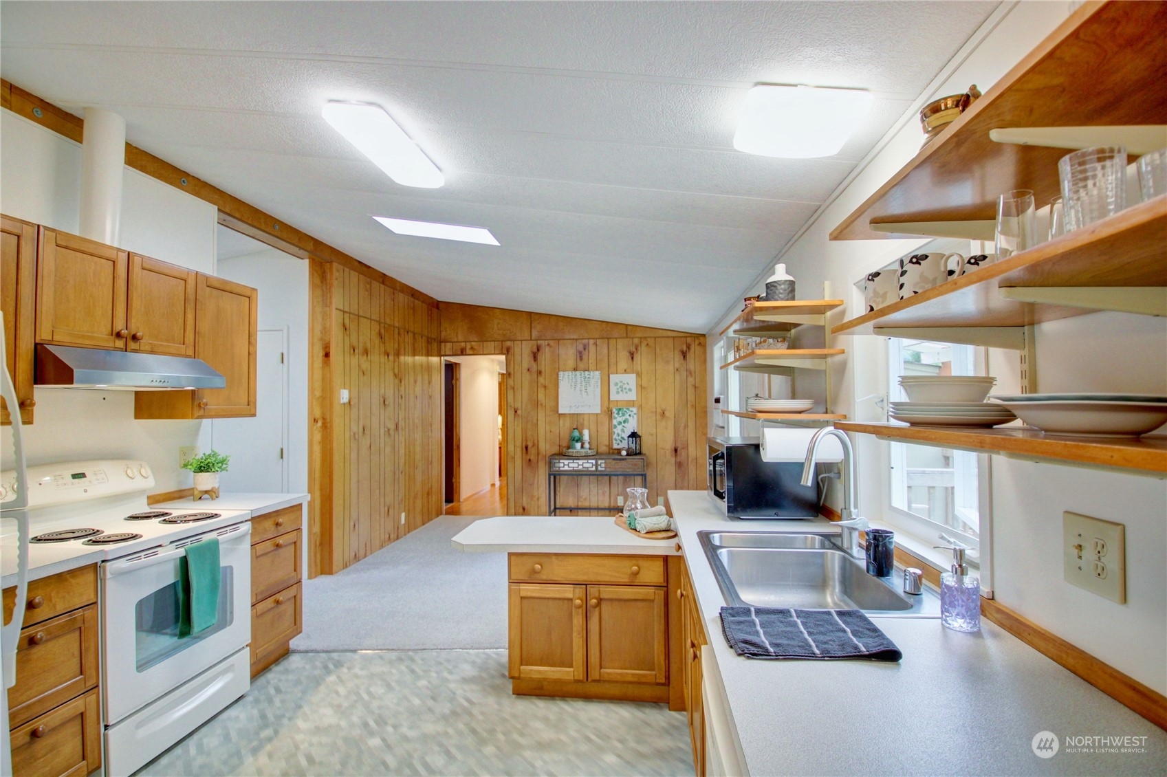 24184 Martin Road Sedro-Woolley, WA 98284 - Photo 7 of 34 Gallery Image 7