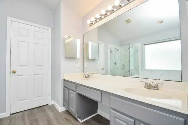 $2,700 | 215 Windrift Court, Sugar Land, TX 77479