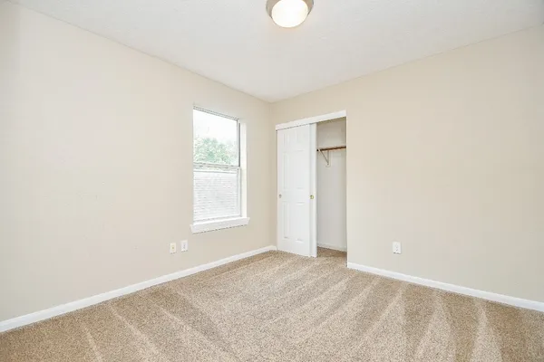 $2,700 | 215 Windrift Court, Sugar Land, TX 77479