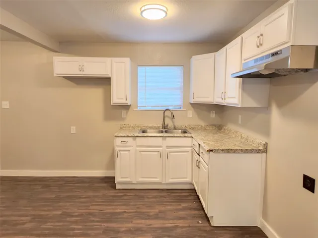 $895 | 1106 2nd Avenue North, Texas City, TX 77590