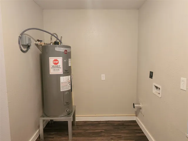 $895 | 1106 2nd Avenue North, Texas City, TX 77590