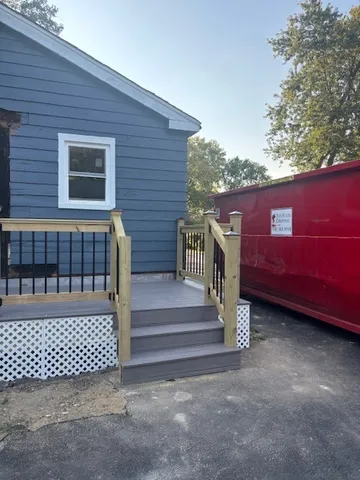 a view of backyard of house