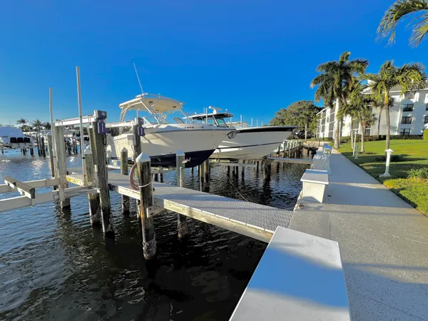 $200,000 | 0 Bay Colony Drive South, Juno Beach, FL 33408