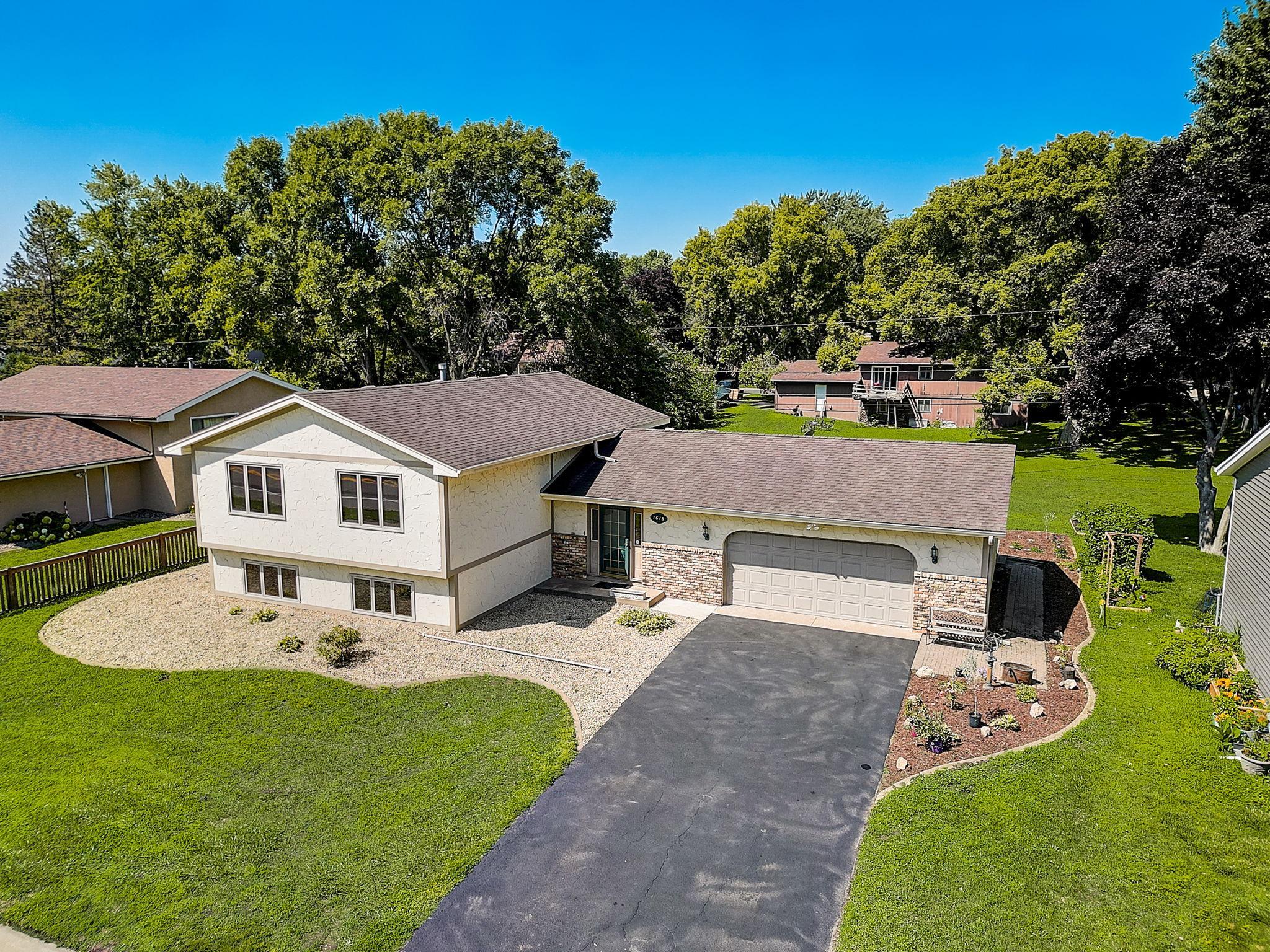 1618 Long Lake Road New Brighton, MN 55112 - Photo 33 of 38 Gallery Image 33