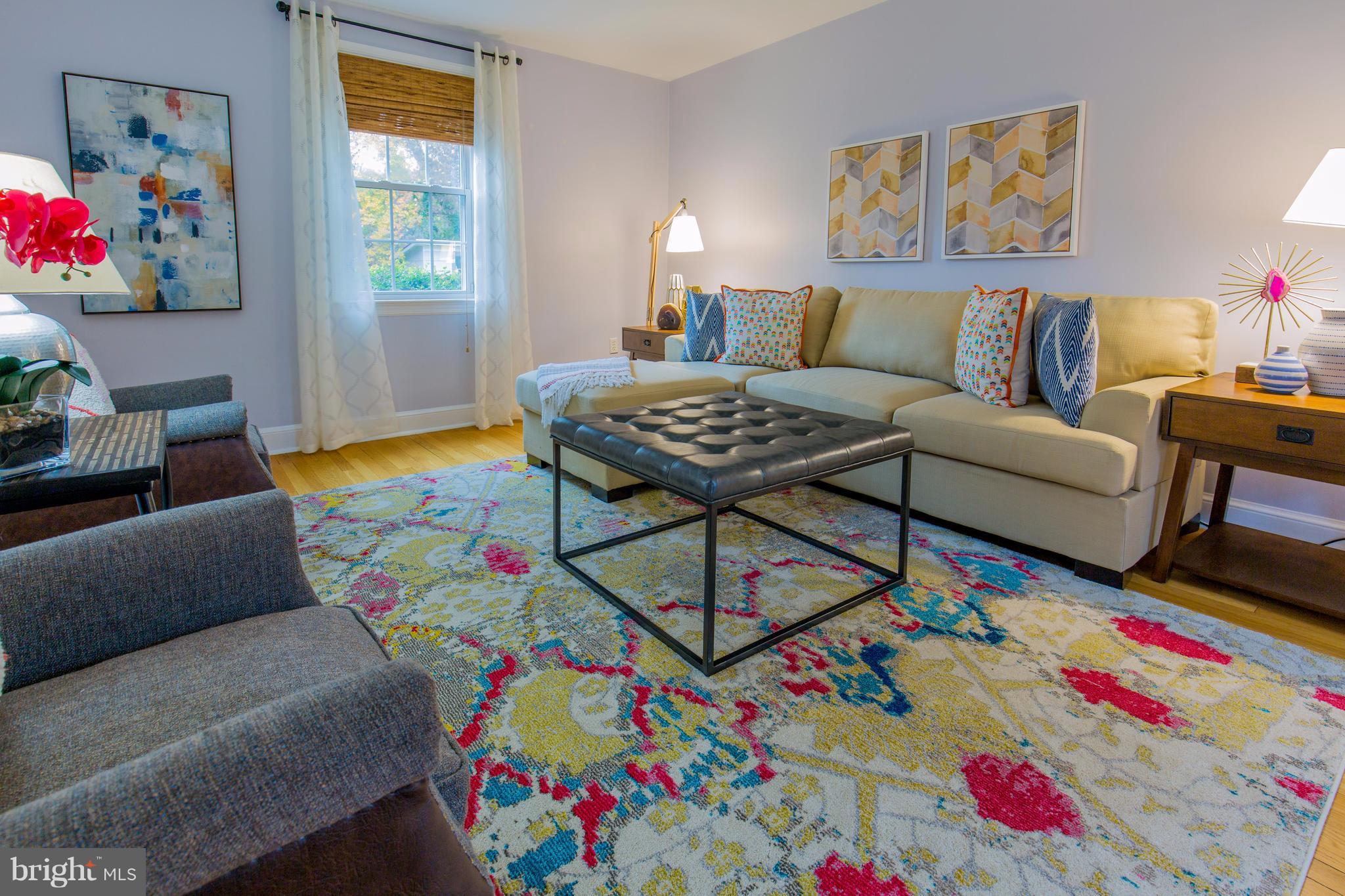 9134 Eton Road Silver Spring, MD 20901 - Photo 5 of 30 Living Room