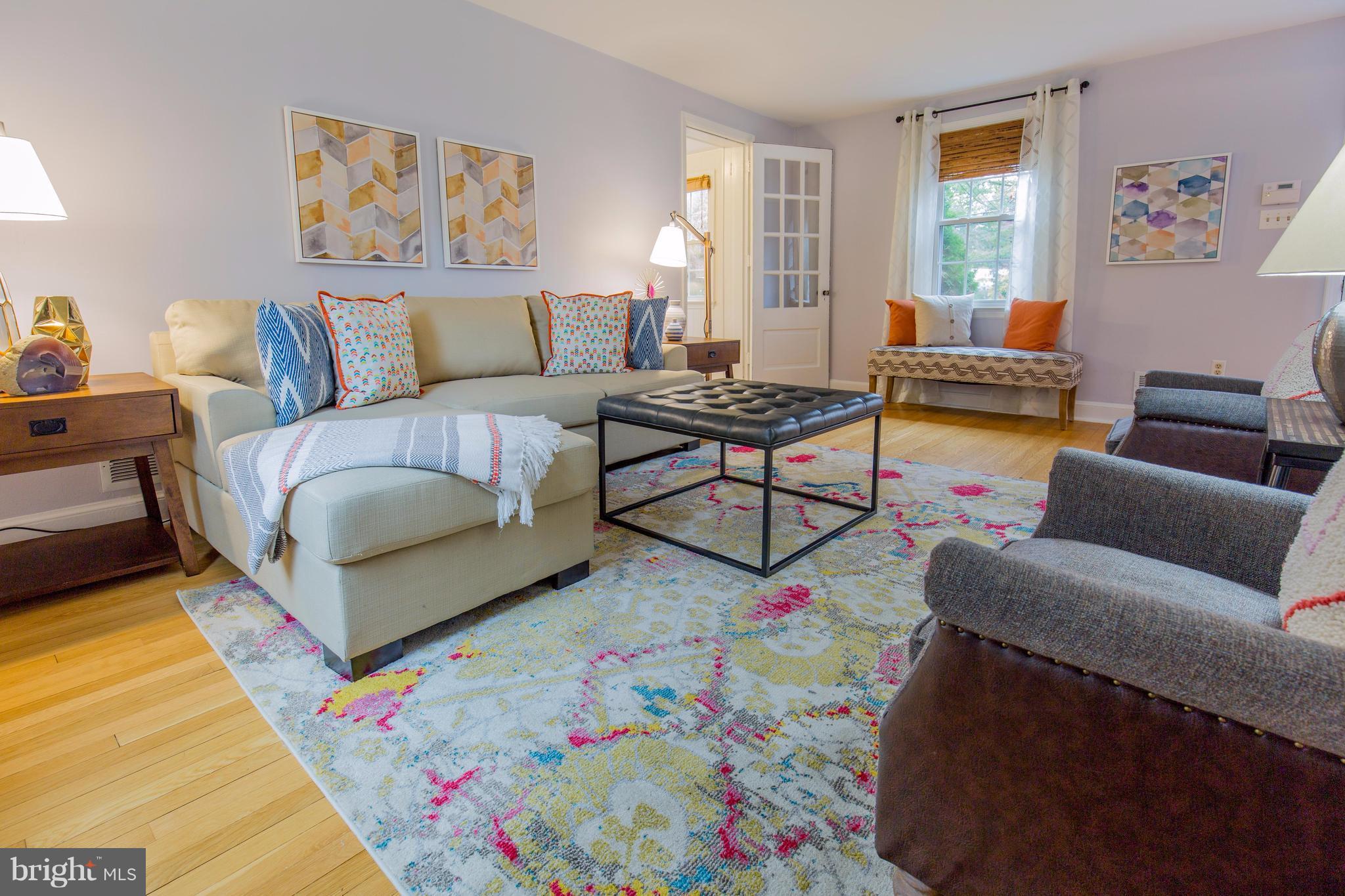 9134 Eton Road Silver Spring, MD 20901 - Photo 7 of 30 Living Room