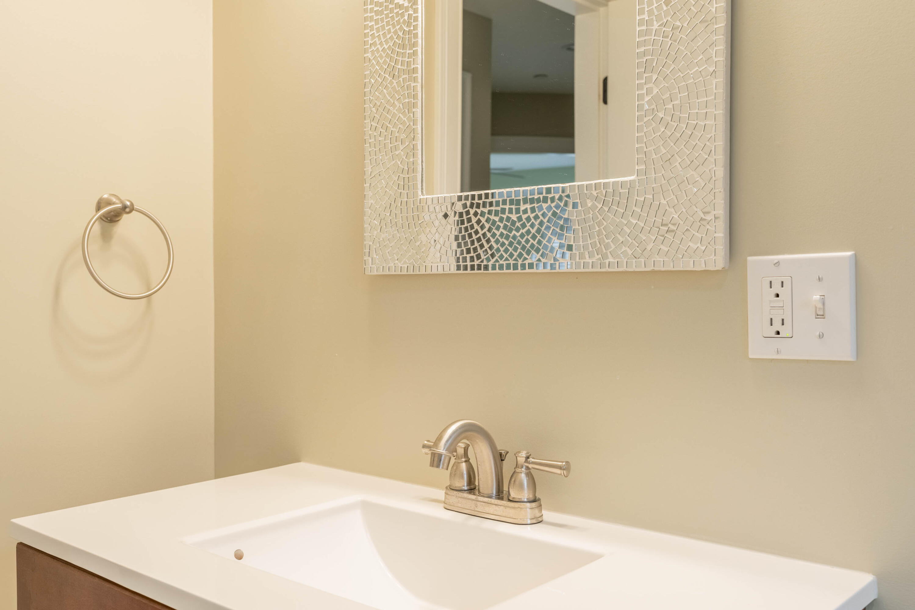 24 Carlyle Road Portland, ME 04103 - Photo 23 of 44 2-Interior-25
