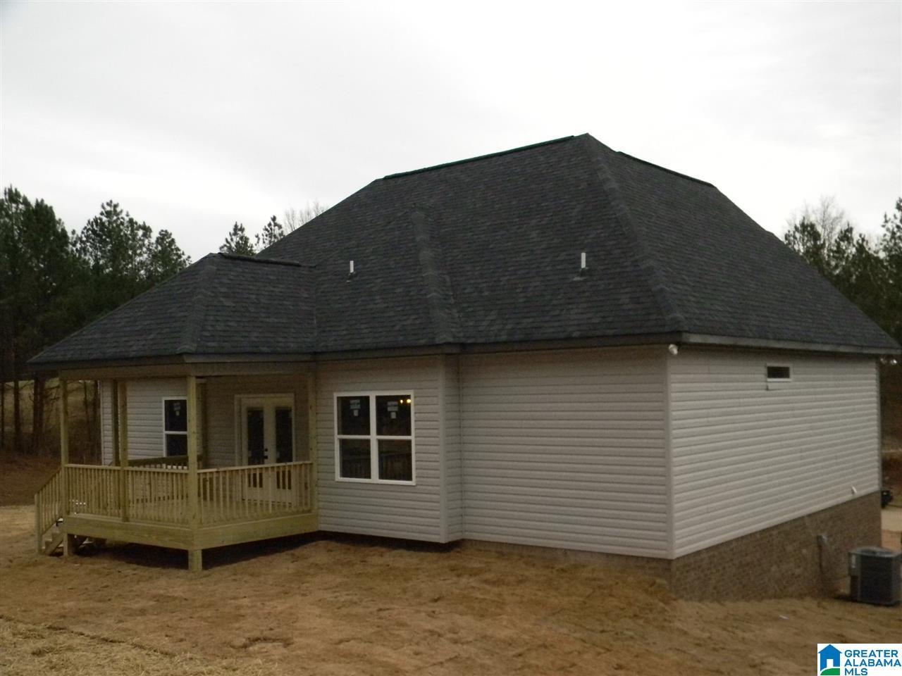 330 Smithfield Lane Springville, AL 35146 - Photo 3 of 14