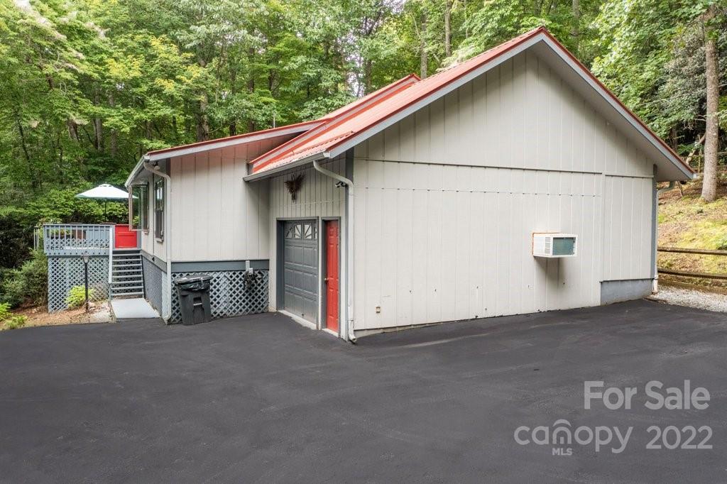 57 Spring Road Spruce Pine, NC 28777 - Photo 29 of 46 Gallery Image 29