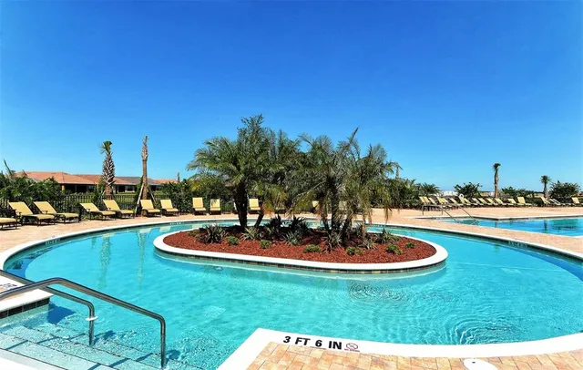 $6,500 | 13737 Messina Loop, Unit 202, Lakewood Ranch, FL 34211